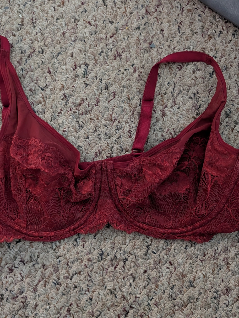 Torrid 44b Lace Underwire Bra in Deep Wine Red